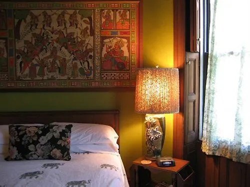 The Sofia Inn New York 2*,